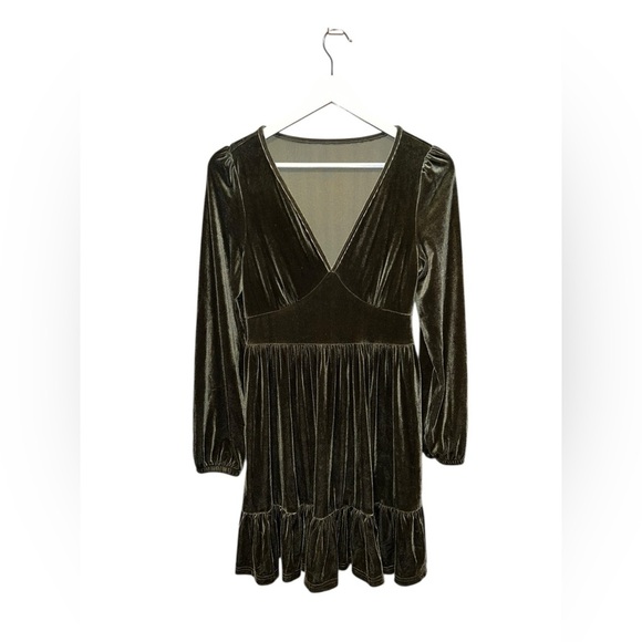 Halara Green Velvet Long Sleeve Dress – Small - Picture 1 of 5